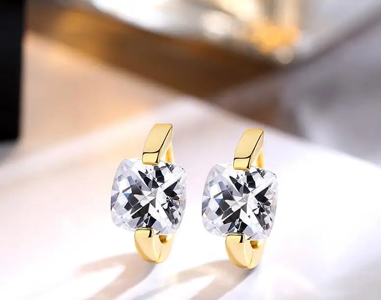 New 925 Sterling Silver AAA Zircon Stud Earrings For Women Fashion Exquisite Student Girlfriend Jewelry Accessories Heart Gift